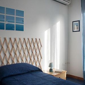 Camera con letto king size